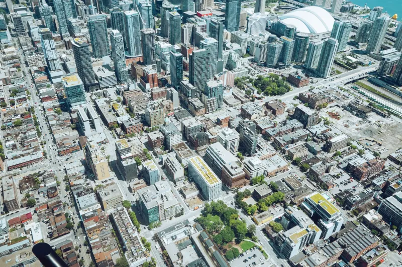 Curved by Design: The Hidden Geometry Behind Toronto's Most Enduring Prestige Addresses